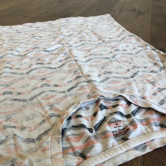 Mossimo Top - Picture 3 of 6